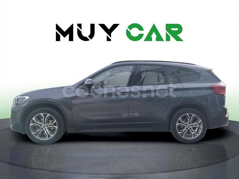 Usado BMW X1 Advantage 140 CV (102 kW) 2021 Gris / plata SUV