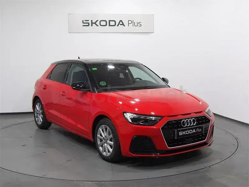 Usado Audi A1 Sportback Advanced Plus 116 CV (85 kW) 2018 Rojo Utilitario