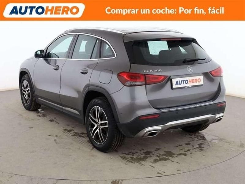 Usado Mercedes GLA200 Progressive 163 CV (119 kW) 2020 Gris SUV