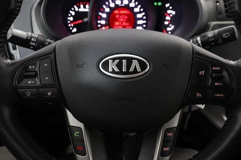 Plata Usado 2012 Kia Rio | 7550 € (Buen precio) - Imagen 1/4