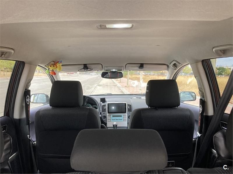 Usado Toyota Corolla Verso Sport 177 CV (130 kW) 2008 Granate Monovolumen