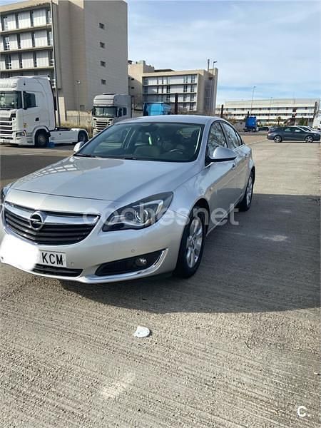 Usado Opel Insignia Business 120 CV (88 kW) 2017 Gris / plata Berlina