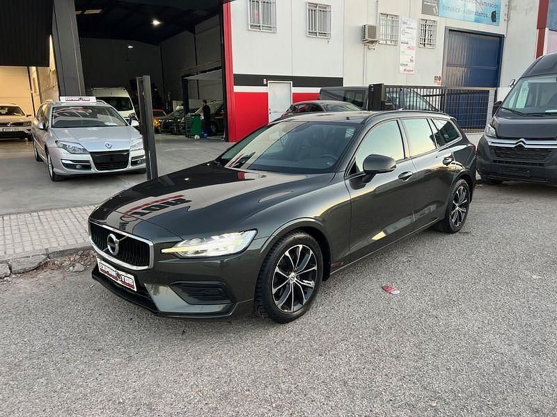Usado Volvo V60 Kinetic 150 CV (110 kW) 2018 Gris Familiar