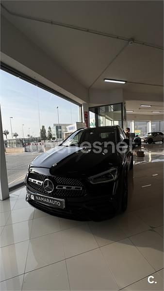 Usado Mercedes GLA200 150 CV (110 kW) 2023 Negro SUV