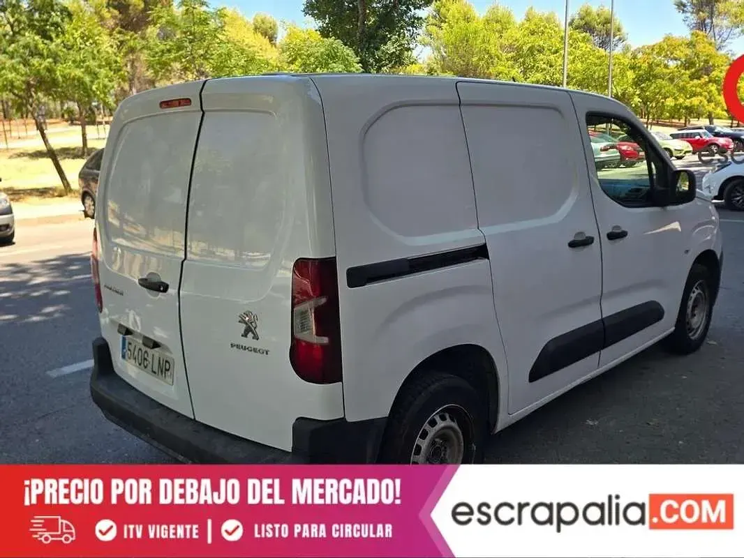 Usado Peugeot Partner S 102 CV (75 kW) 2021 Blanco Monovolumen