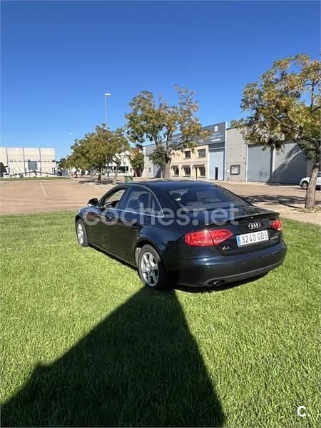 Usado Audi A4 143 CV (105 kW) 2008 Azul Berlina