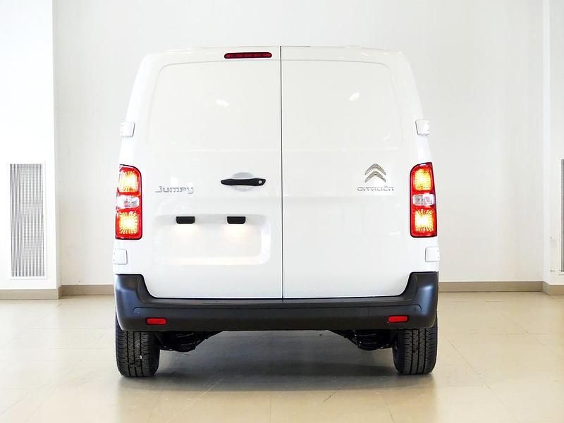 Usado Citroën Jumpy 122 CV (89 kW) 2023 Blanco Monovolumen