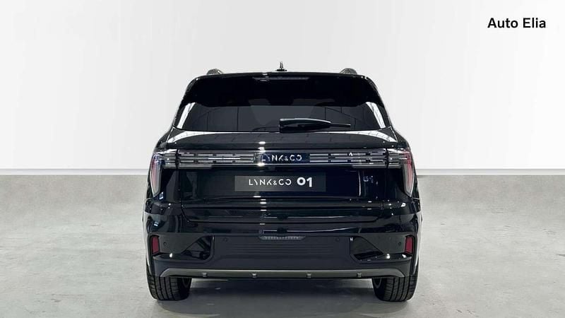 Usado Lynk & Co 01 280 CV (205 kW) 2025 Negro SUV