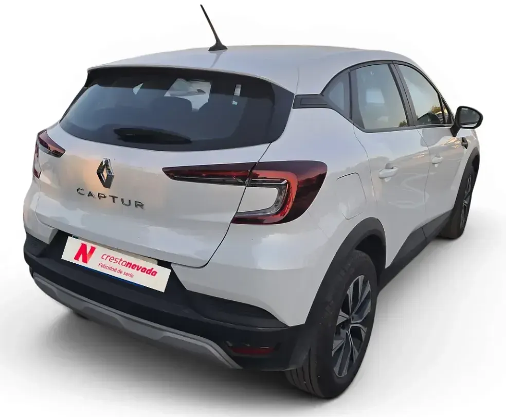 Usado Renault Captur Equilibre 100 CV (73 kW) 2022 Blanco SUV