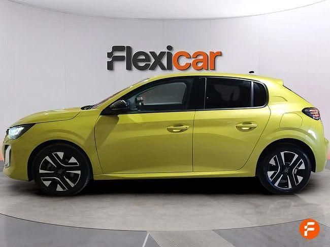 Usado Peugeot 208 Allure 100 CV (73 kW) 2025 Amarillo Utilitario