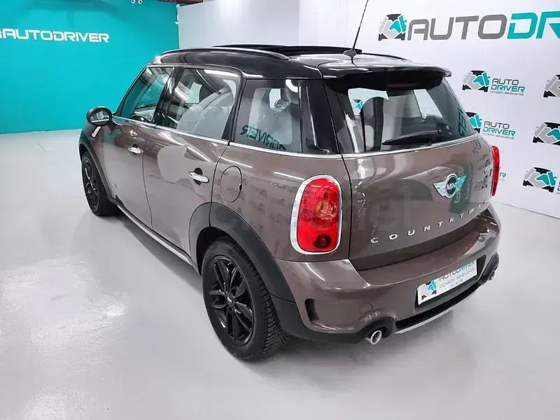 Usado Mini Cooper SD Countryman 143 CV (105 kW) 2015 Marrón SUV