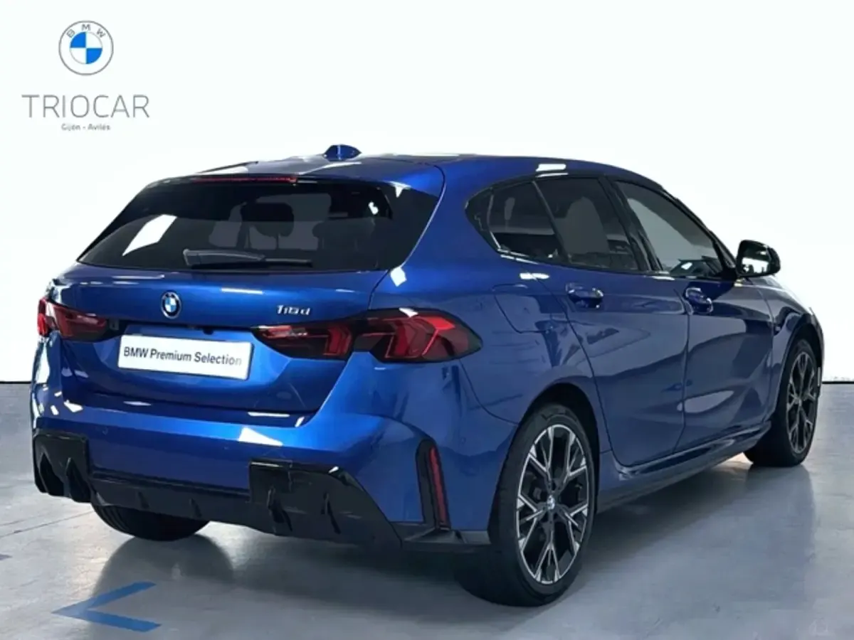 Usado BMW 118 Comfort Edition 150 CV (110 kW) 2025 Azul Utilitario