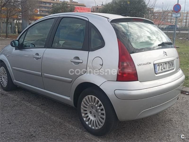Usado Citroën C3 70 CV (51 kW) 2005 Blanco Berlina