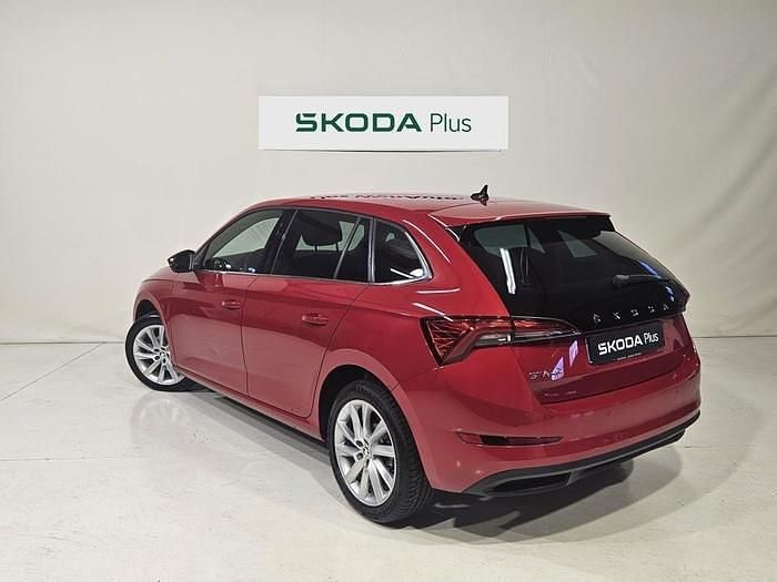 Rojo Usado 2022 Skoda Scala Style Utilitario | 17.000 € (Precio justo) - Imagen 1/4