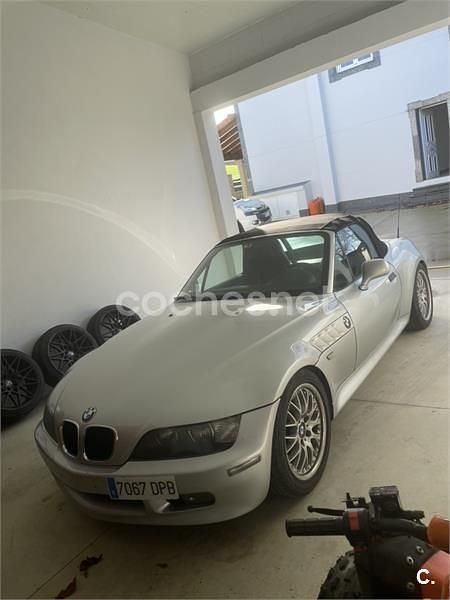 Gris / plata Usado 2001 BMW Z3 Descapotable | 10.000 € (Precio justo) - Imagen 1/4