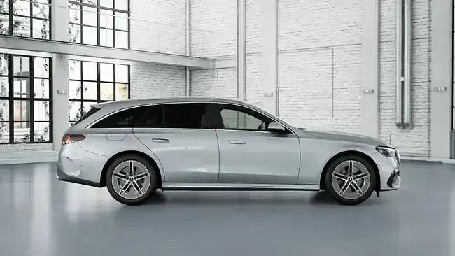Nuevo Mercedes E300 312 CV (229 kW) 2026 Gris Familiar