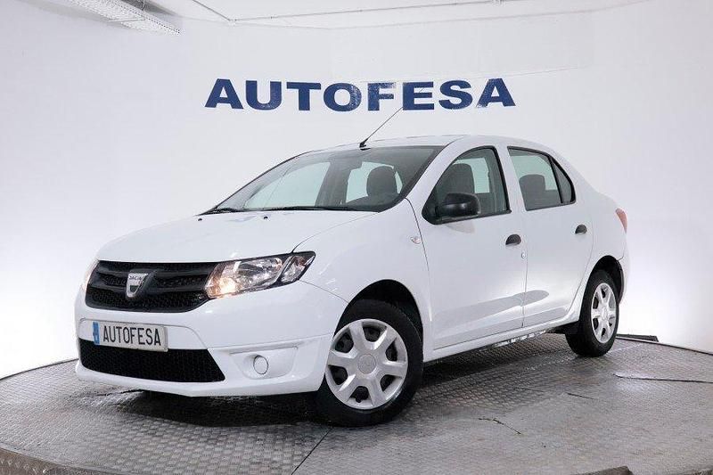 Usado Dacia Logan Ambiance 75 CV (55 kW) 2014 Blanco Berlina