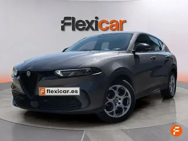 Usado Alfa Romeo Tonale Sprint 130 CV (95 kW) 2023 Gris SUV