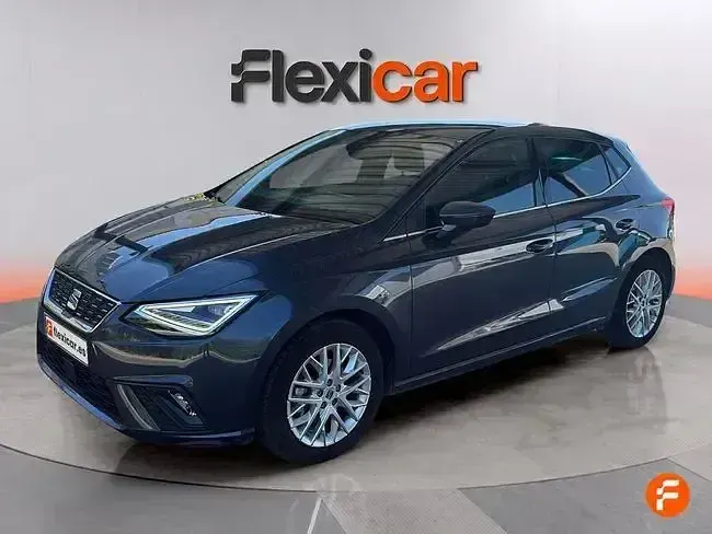 Usado Seat Ibiza XCELLENCE 115 CV (84 kW) 2026 Gris Utilitario