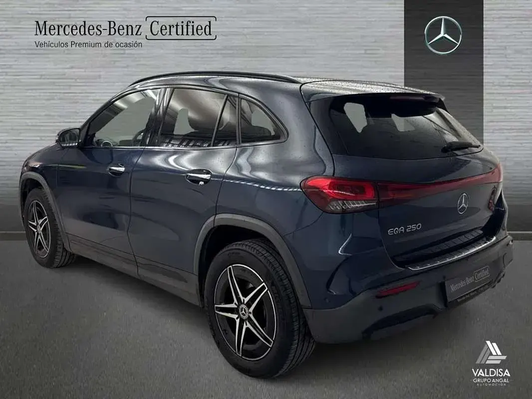 Usado Mercedes EQA250 AMG line 139 kW (190 CV) 2021 SUV