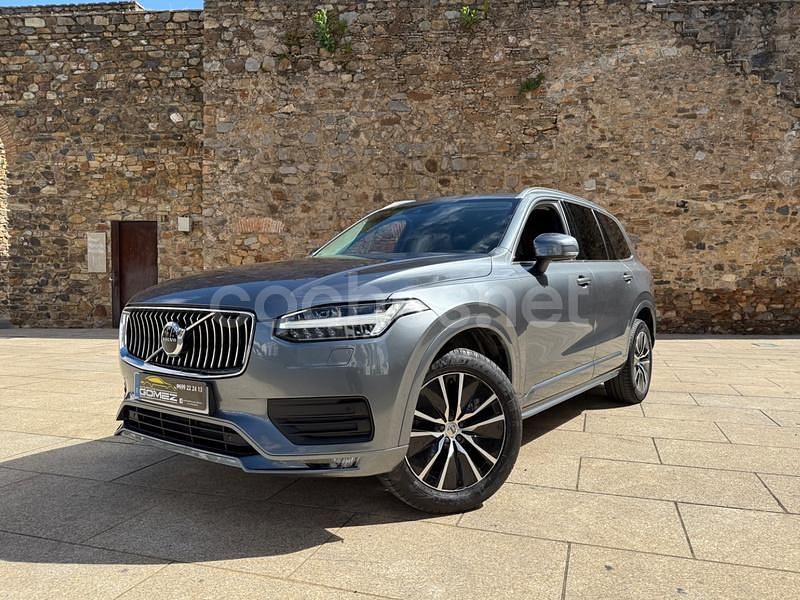 Gris / plata Usado 2020 Volvo XC90 Momentum SUV | 38.990 € (Un poco caro) - Imagen 1/4