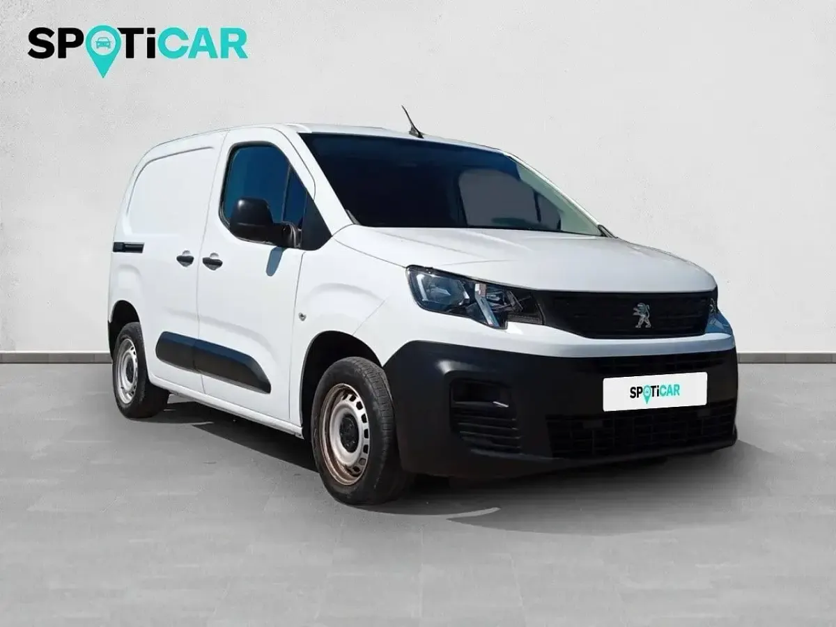 Usado Peugeot Partner 98 CV (72 kW) 2022 Blanco Monovolumen