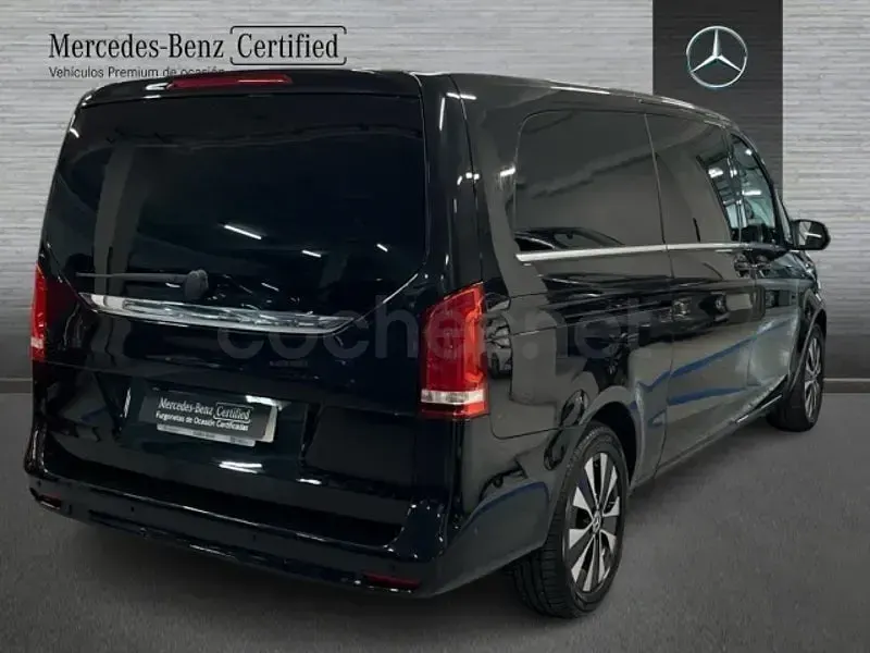 Usado Mercedes V220 Avantgarde 163 CV (119 kW) 2025 Negro Monovolumen