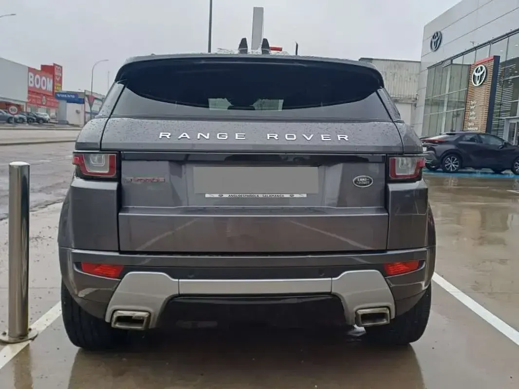 Usado Land Rover Range Rover evoque SE Dynamic 150 CV (110 kW) 2017 Gris / plata SUV