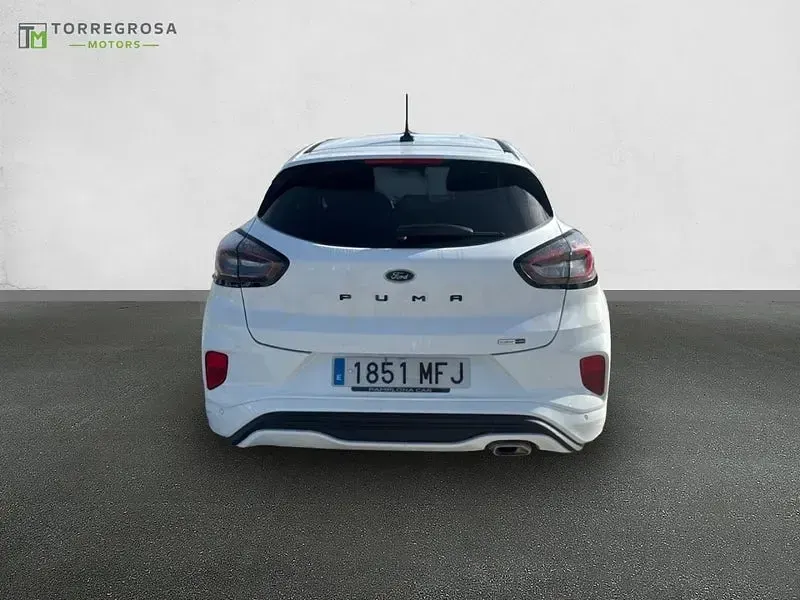 Usado Ford Puma ST-Line 125 CV (91 kW) 2023 Blanco SUV