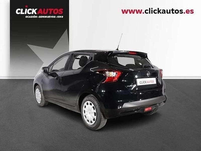 Usado Nissan Micra Acenta 101 CV (74 kW) 2023 Negro Utilitario