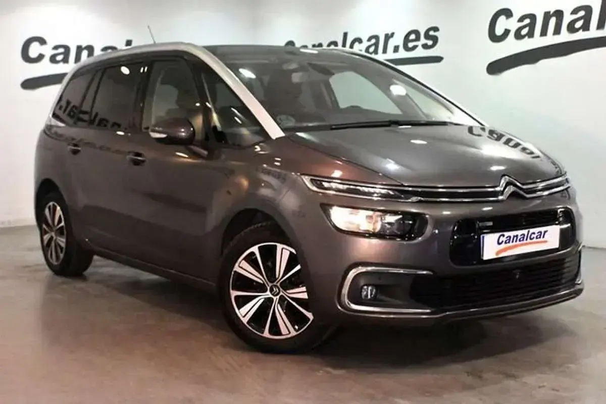 Usado Citroën C4 Feel 131 CV (96 kW) 2017 Gris Utilitario