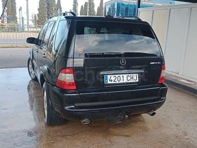 Usado Mercedes ML400 250 CV (183 kW) 2004 Negro SUV