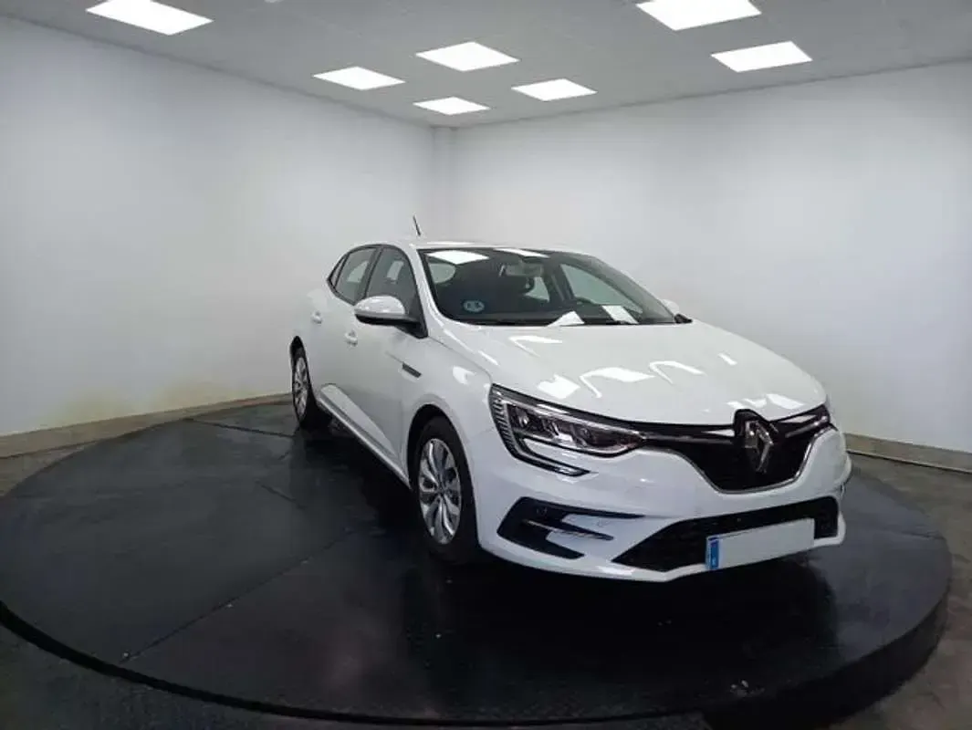 Usado Renault Mégane Life 116 CV (85 kW) 2021 Blanco Utilitario