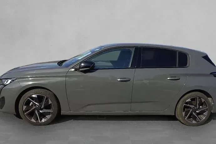Usado Peugeot 308 Allure 130 CV (95 kW) 2024