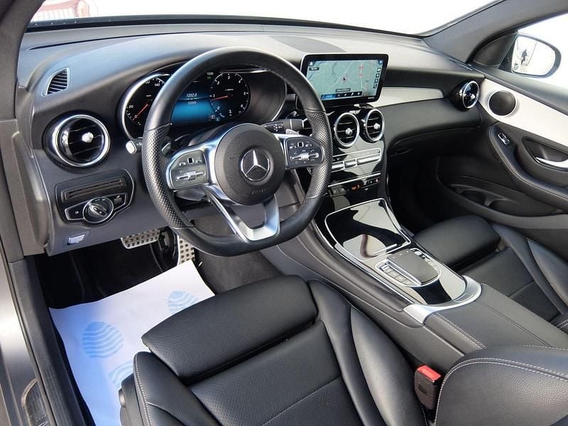 Usado Mercedes GLC220 194 CV (142 kW) 2022 Gris Coupe