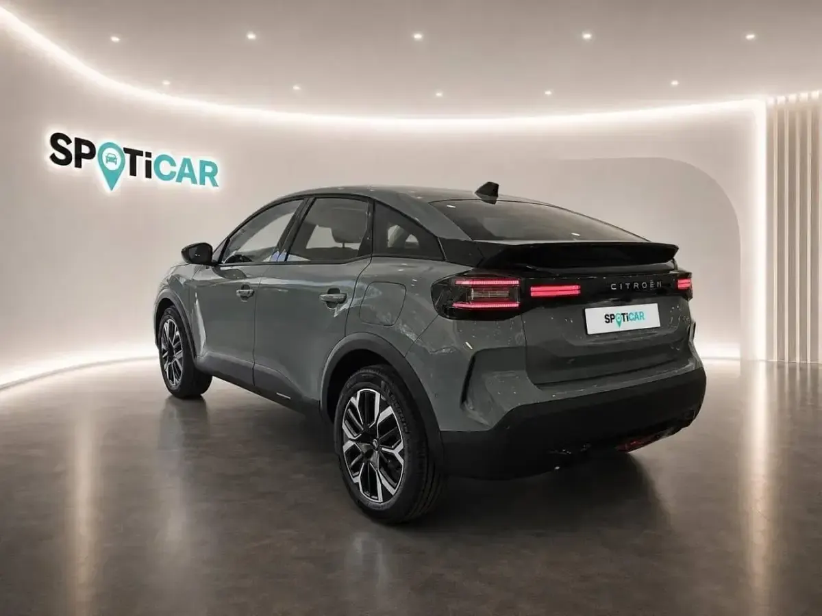 Nuevo Citroën C4 Business Class 145 CV (106 kW) 2026 Verde SUV