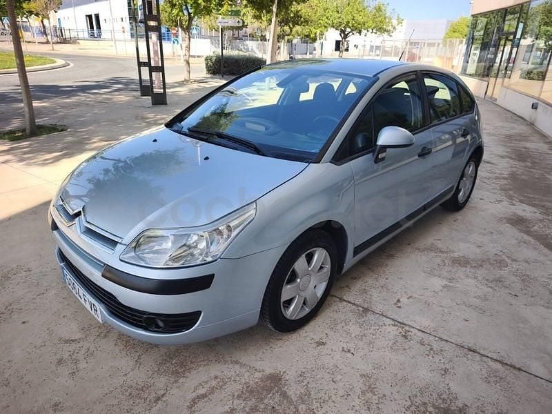 Usado Citroën C4 110 HP (80 kW) 2007 Cinzento Sedan