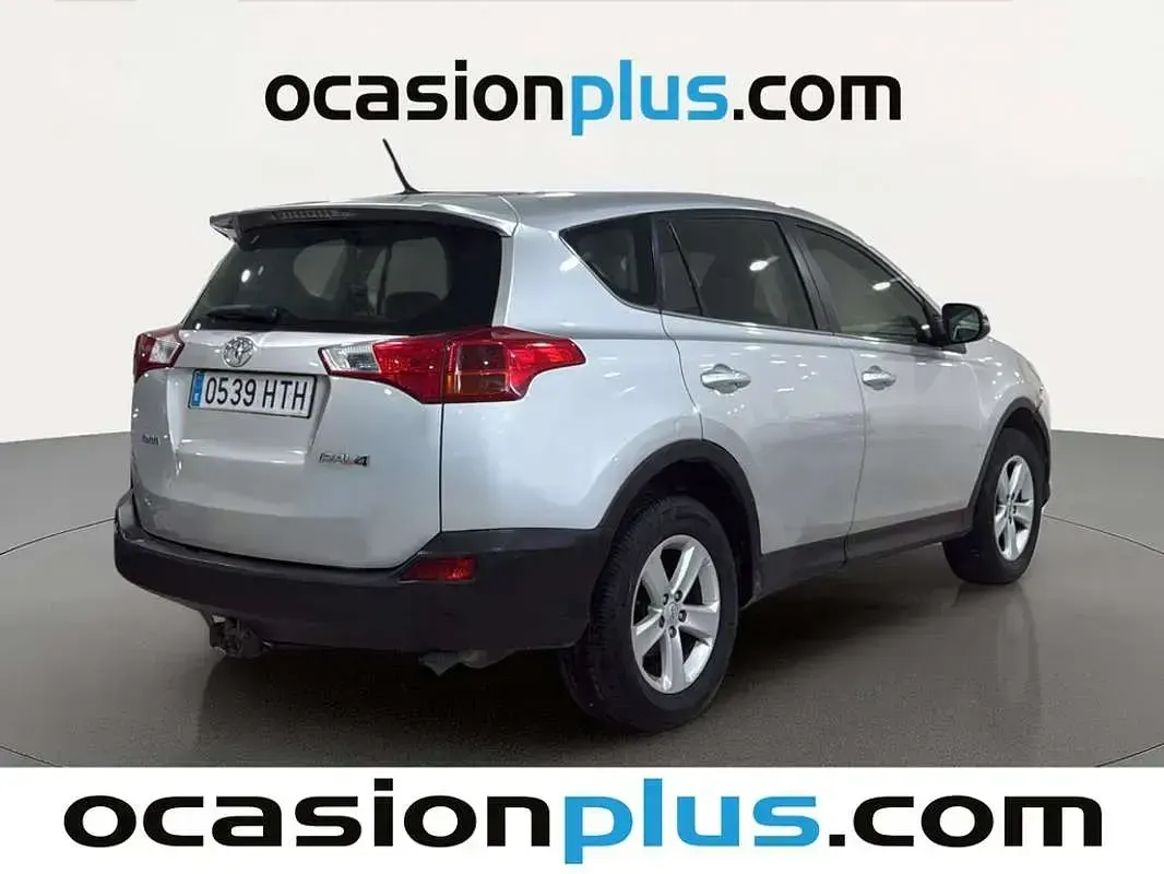 Usado Toyota RAV4 Advance 124 CV (91 kW) 2013 Gris SUV