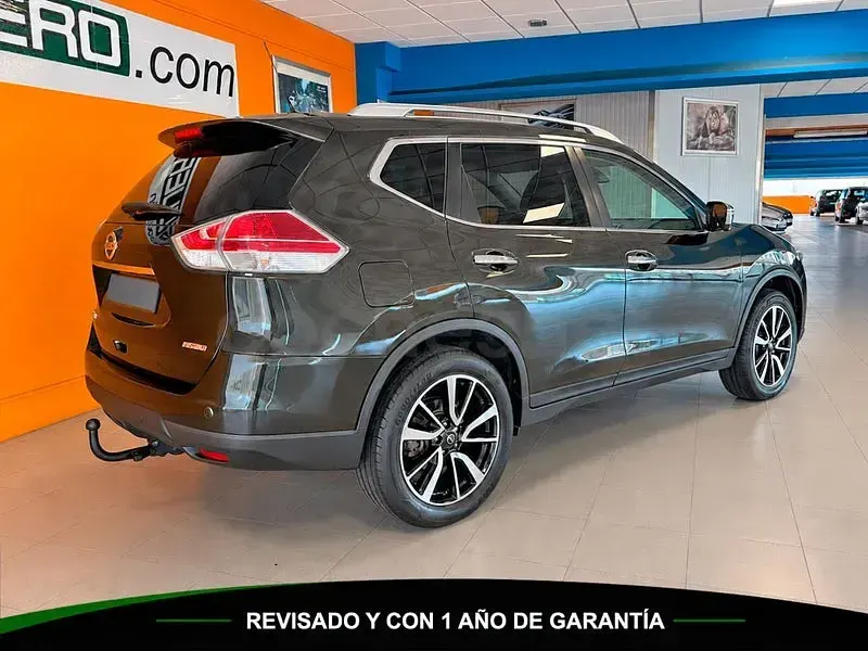 Usado Nissan X-Trail Tekna 130 CV (95 kW) 2017 Verde SUV