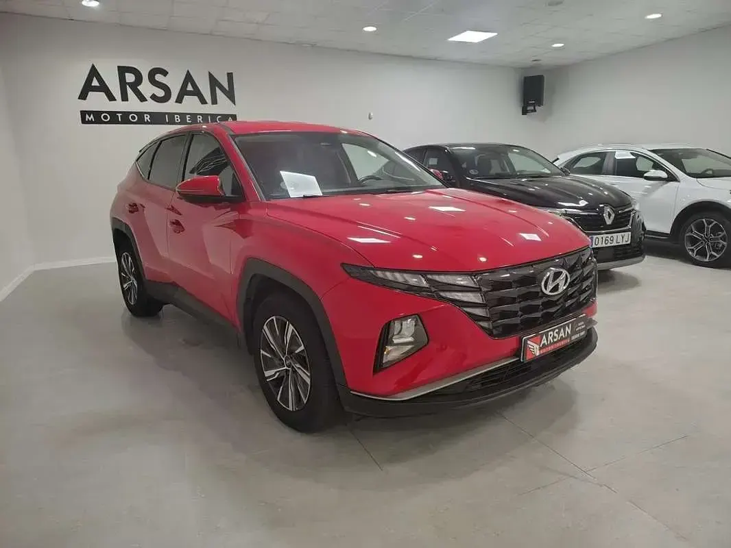 Usado Hyundai Tucson 150 CV (110 kW) 2021 Rojo SUV