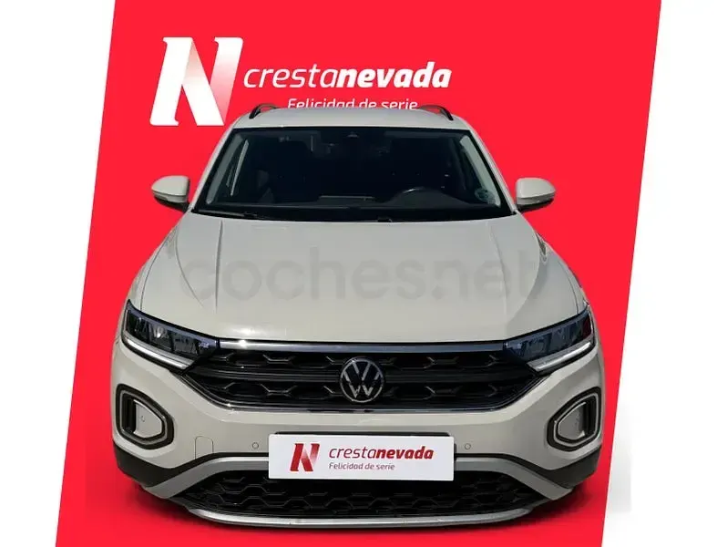 Usado VW T-Roc Life 150 CV (110 kW) 2023 Blanco SUV