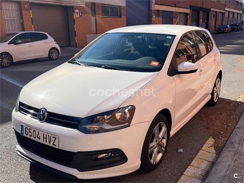 Usado VW Polo R-line 90 CV (66 kW) 2014 Blanco Berlina