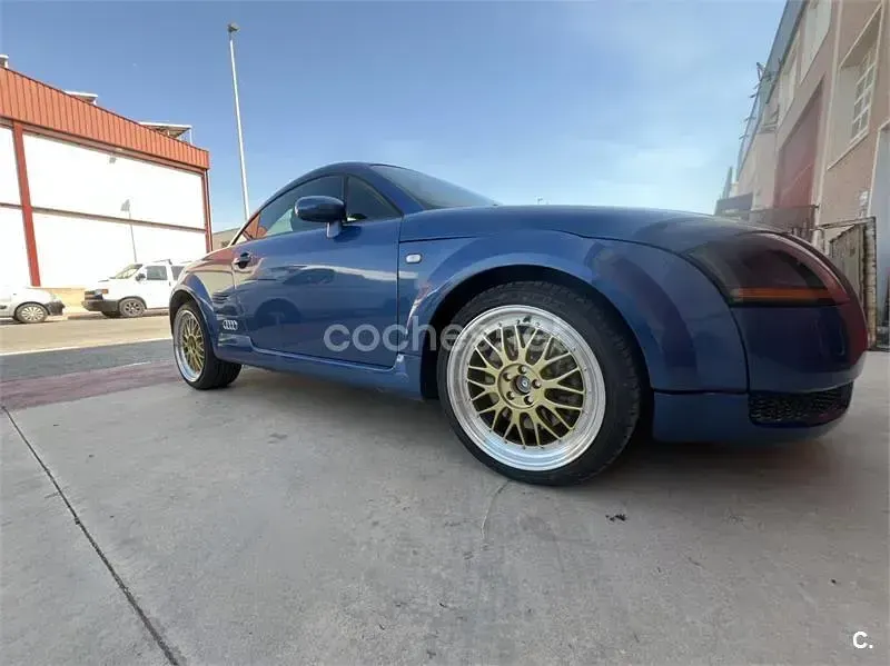 Usado Audi TT 180 CV (132 kW) 1999 Azul Coupe