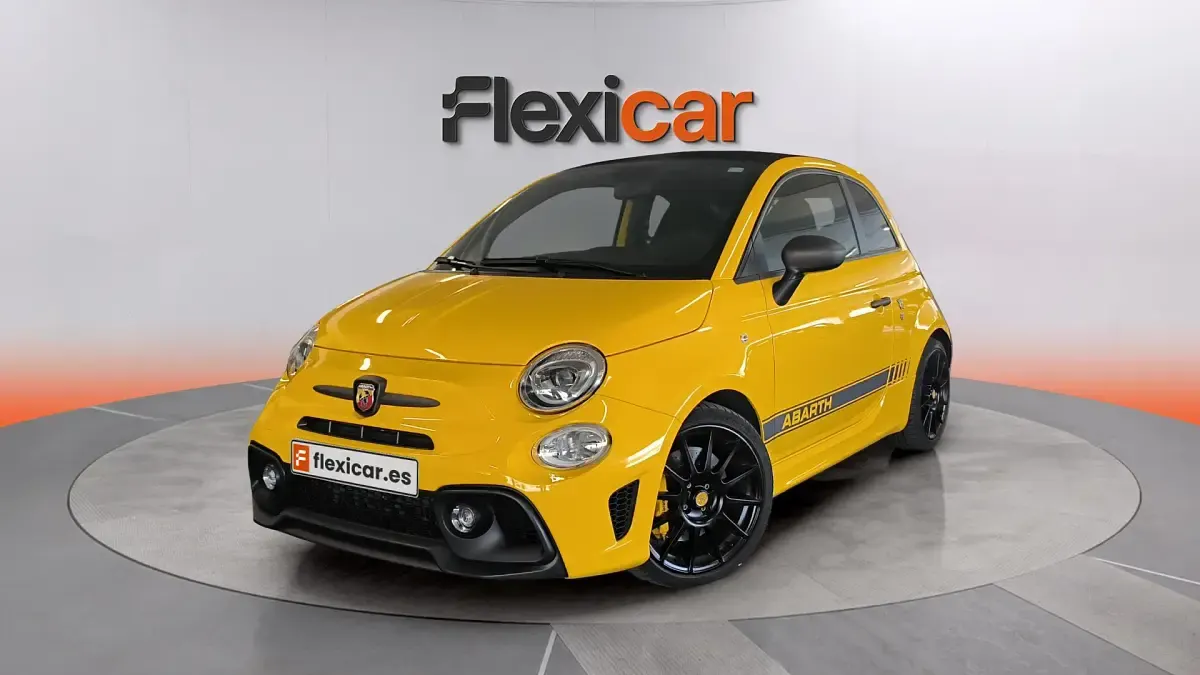 Usado Abarth 595C Competizione 180 CV (132 kW) 2017 Amarillo Descapotable
