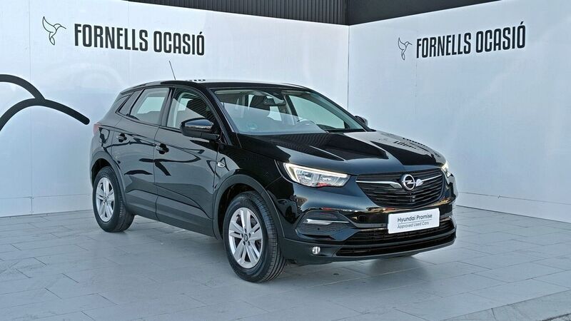 Usado Opel Grandland X Selective 130 CV (95 kW) 2019 Negro SUV