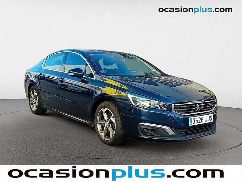 Usado Peugeot 508 Allure 181 CV (133 kW) 2015 Azul Berlina