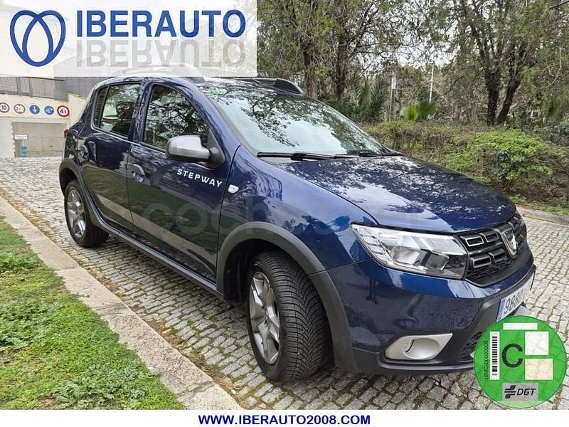 Usado Dacia Sandero Comfort 95 CV (69 kW) 2019 Azul Berlina