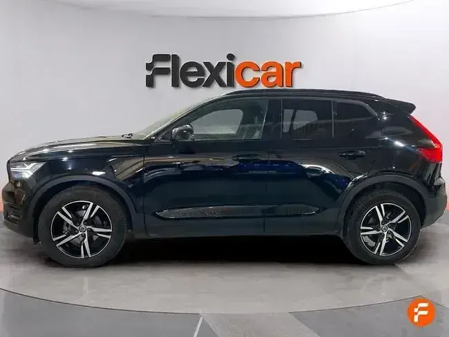 Usado Volvo XC40 R-Design 150 CV (110 kW) 2020 Negro SUV