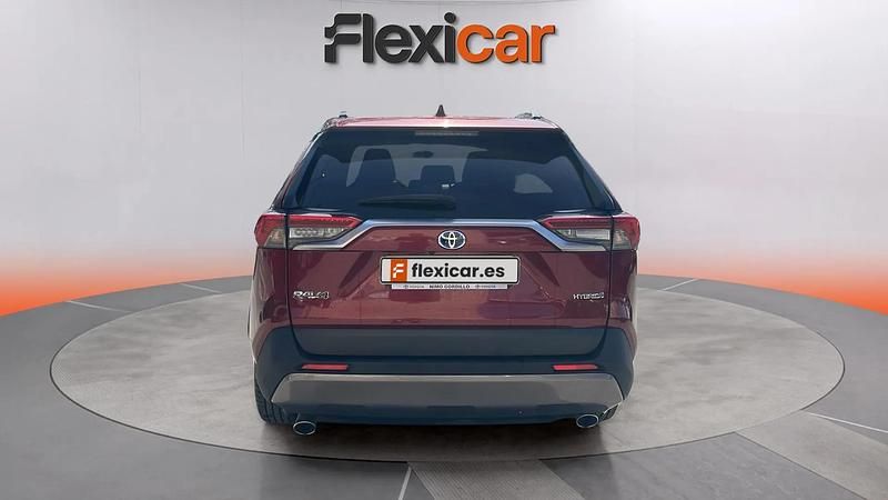 Usado Toyota RAV4 Hybrid Advance 220 CV (161 kW) 2021 Burdeos SUV