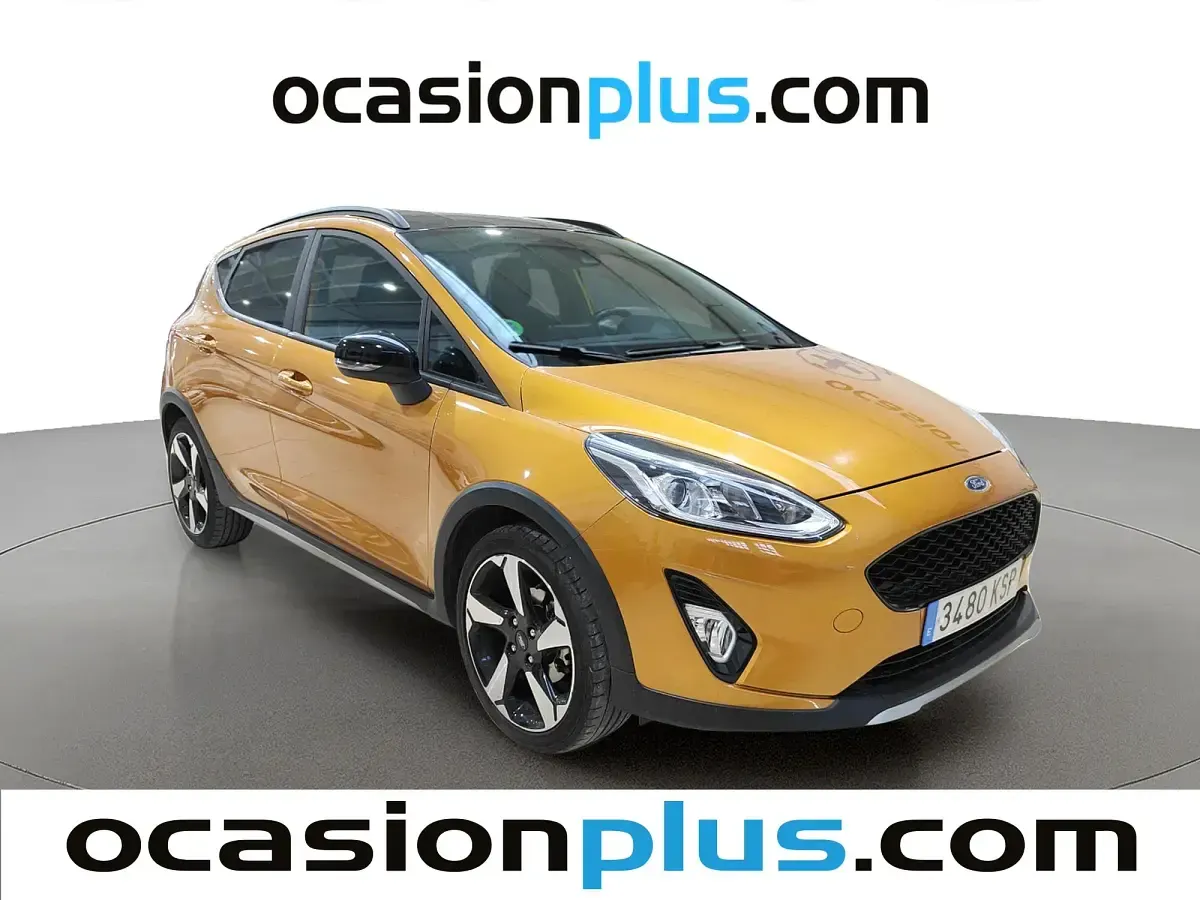 Usado Ford Fiesta Active 101 CV (74 kW) 2018 Naranja Utilitario
